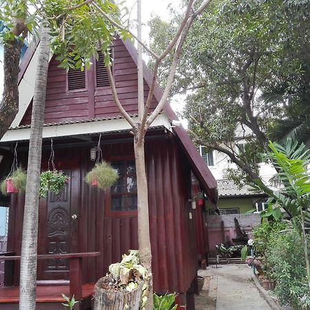 Bnr Resorts Bangkok Luaran gambar