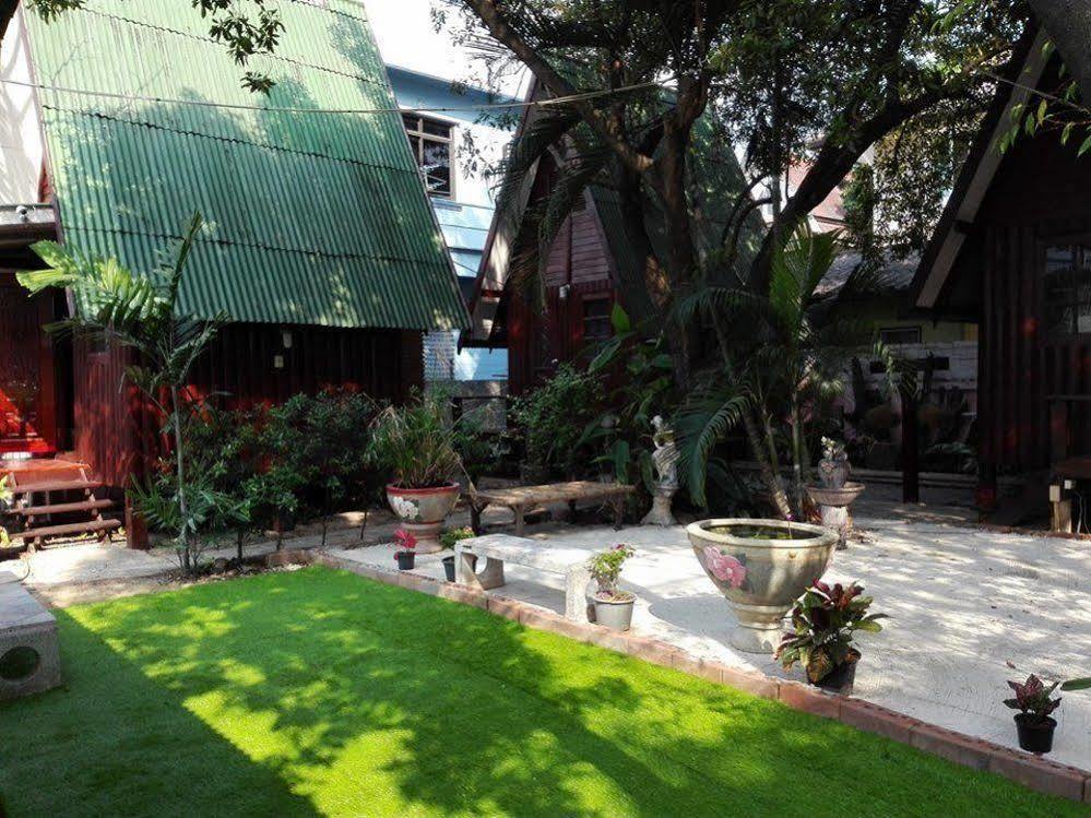 Bnr Resorts Bangkok Luaran gambar